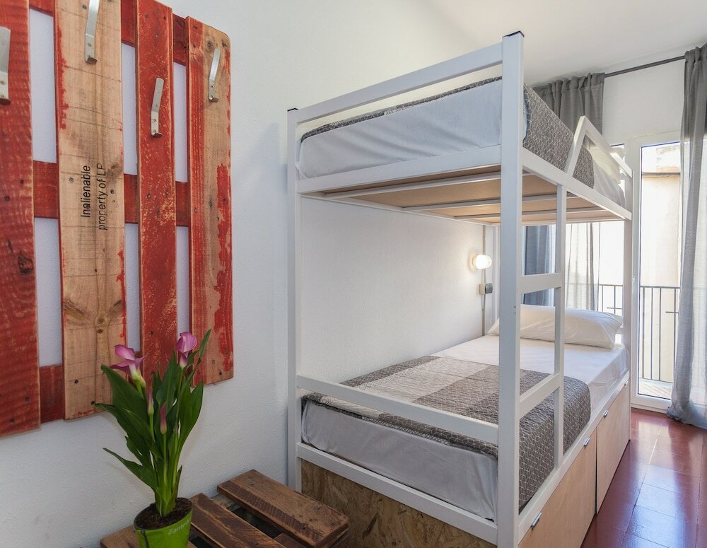 Фото Loft Apartments - Hostel