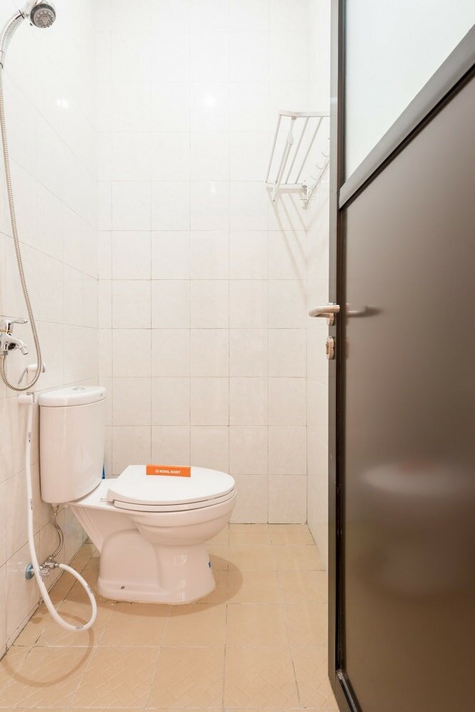 Фото KoolKost Syariah near Upn Veteran