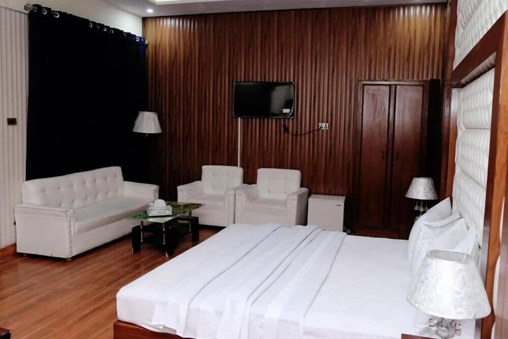 Фото Hotel Aarsh Palace