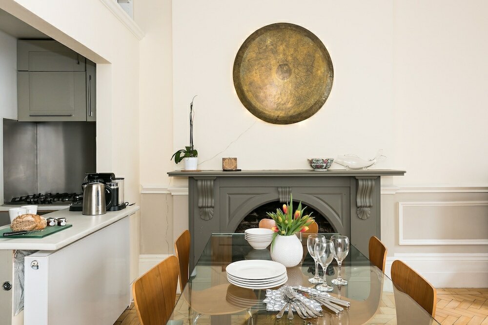 Фото 2 Bedroom Apartment in Nottinghill