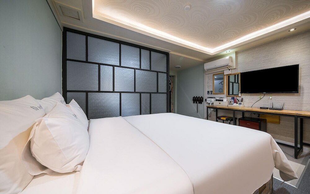 Фото Yeosu Six and Nine