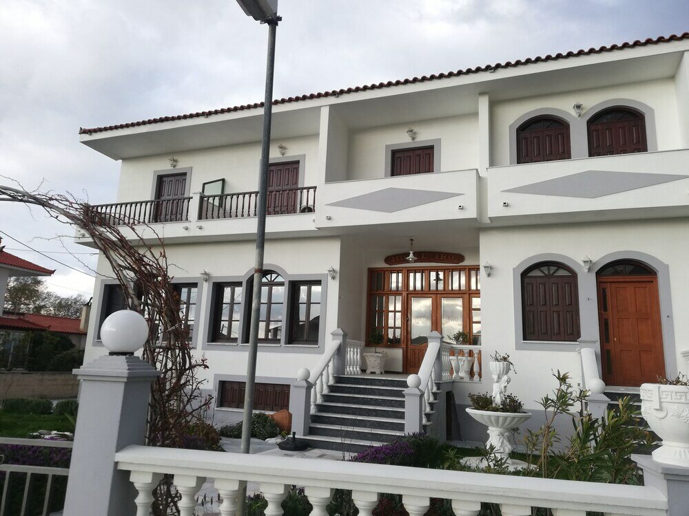 Фото Iro's Residence