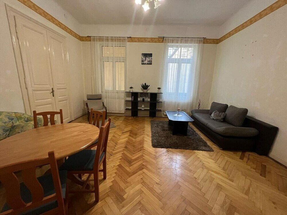 Фото Elena Suite