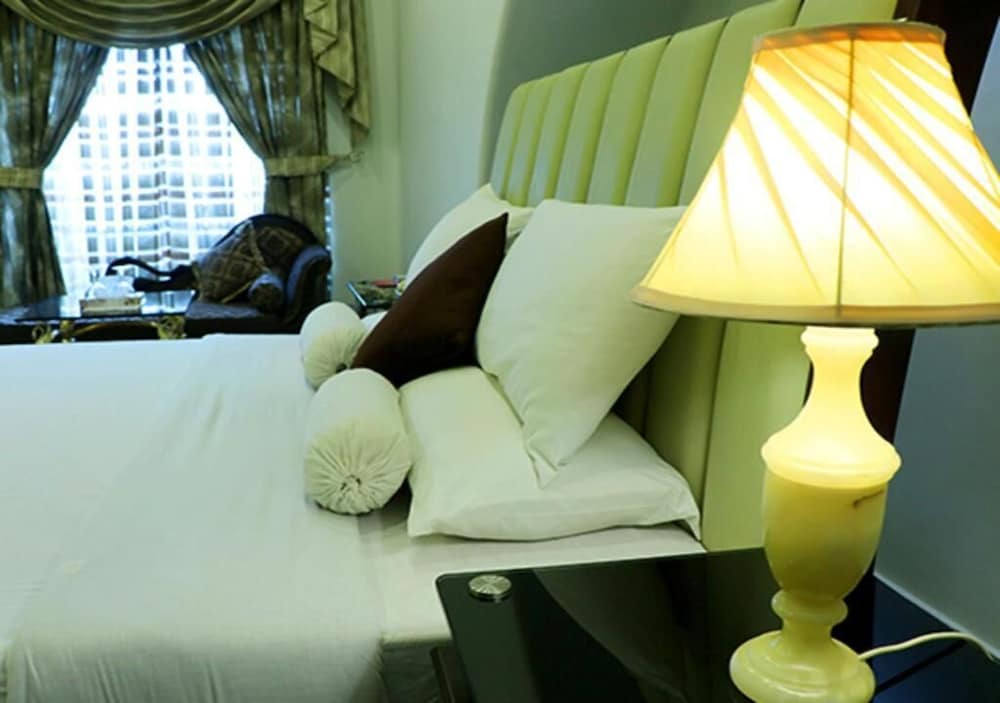 Фото La-Taska Motel