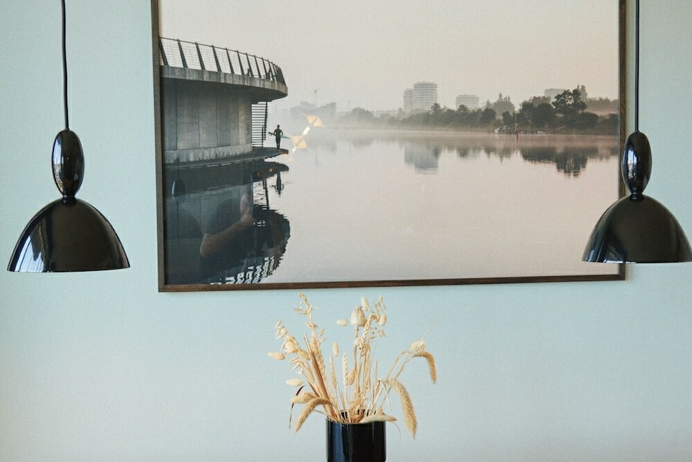 Фото By The Pier apartments - Into This Place