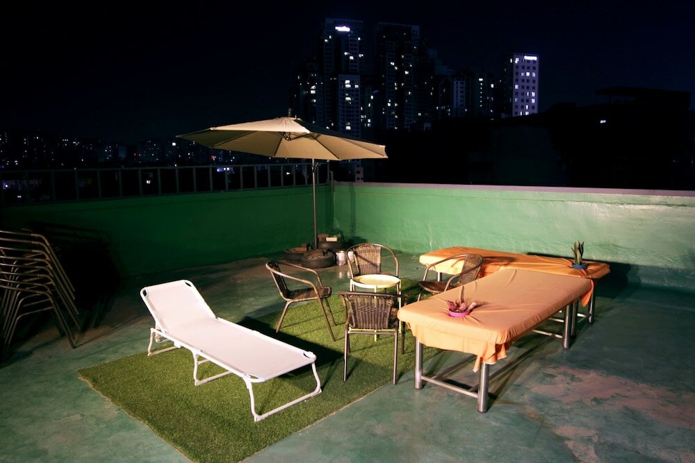 Фото Urban Art Stay - Hostel