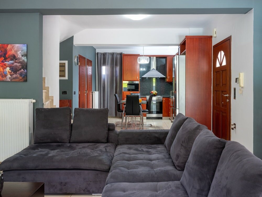 Фото Grey House by Checkin