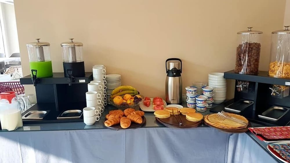 Фото Hotel Majestic