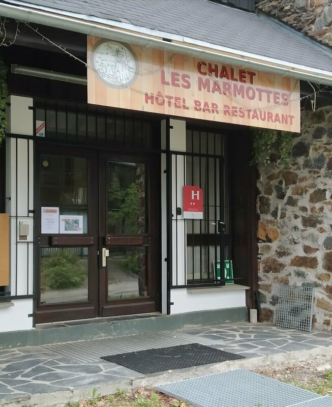 Гостиница Chalet Hotel Les Marmottes