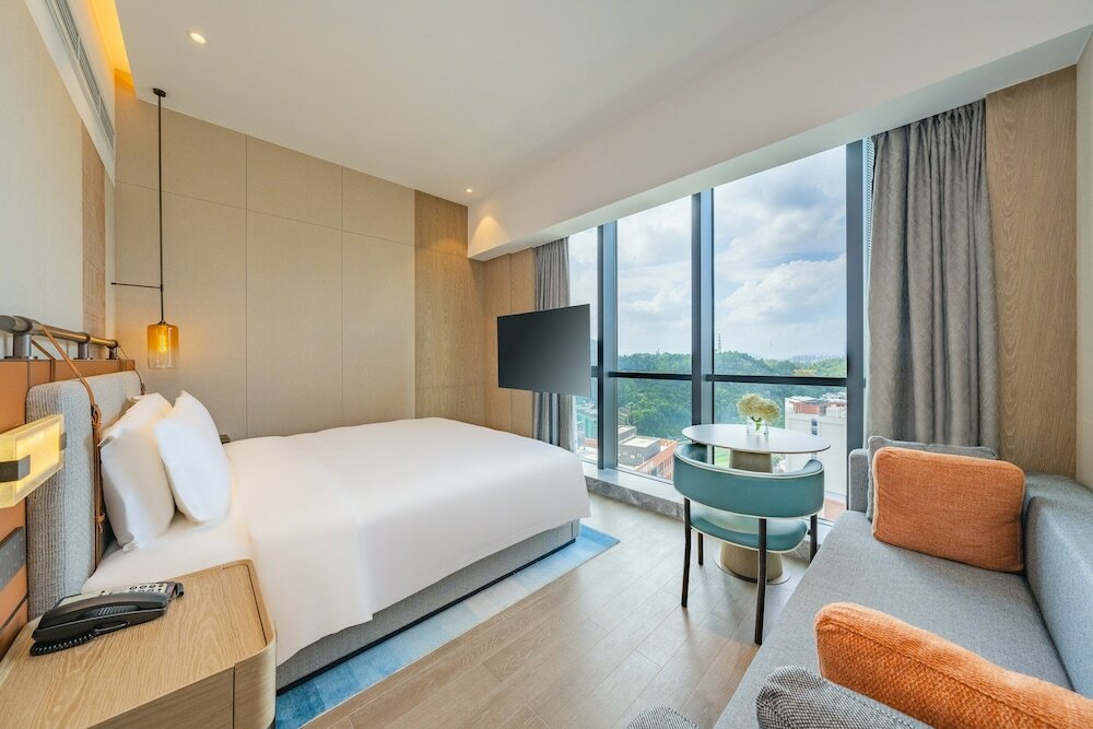 Фото Holiday Inn Zhuhai City Center, an Ihg Hotel