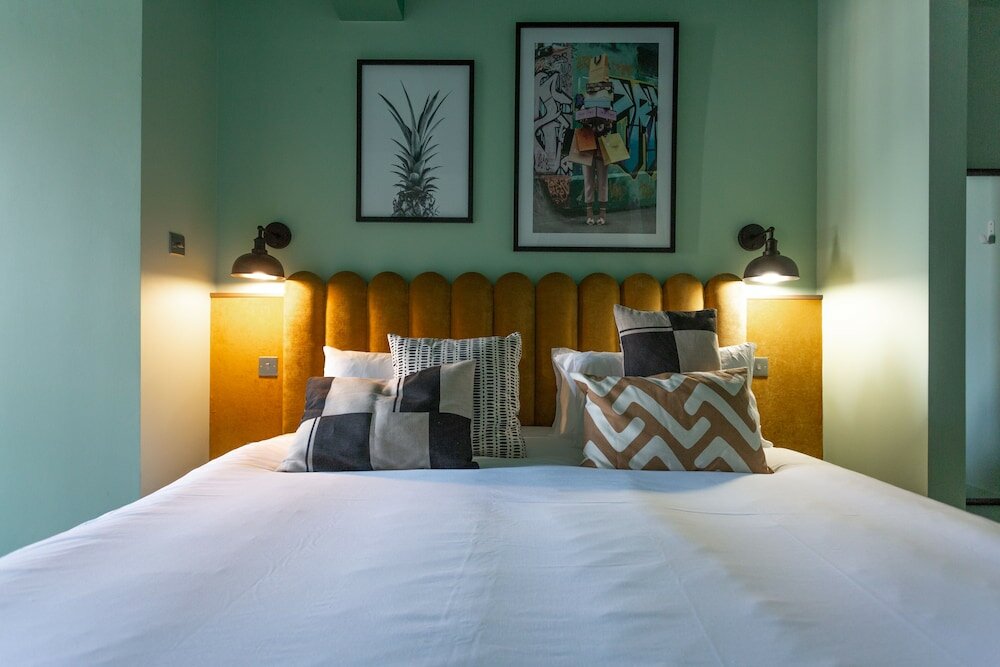 Фото Your Apartment i Brixton