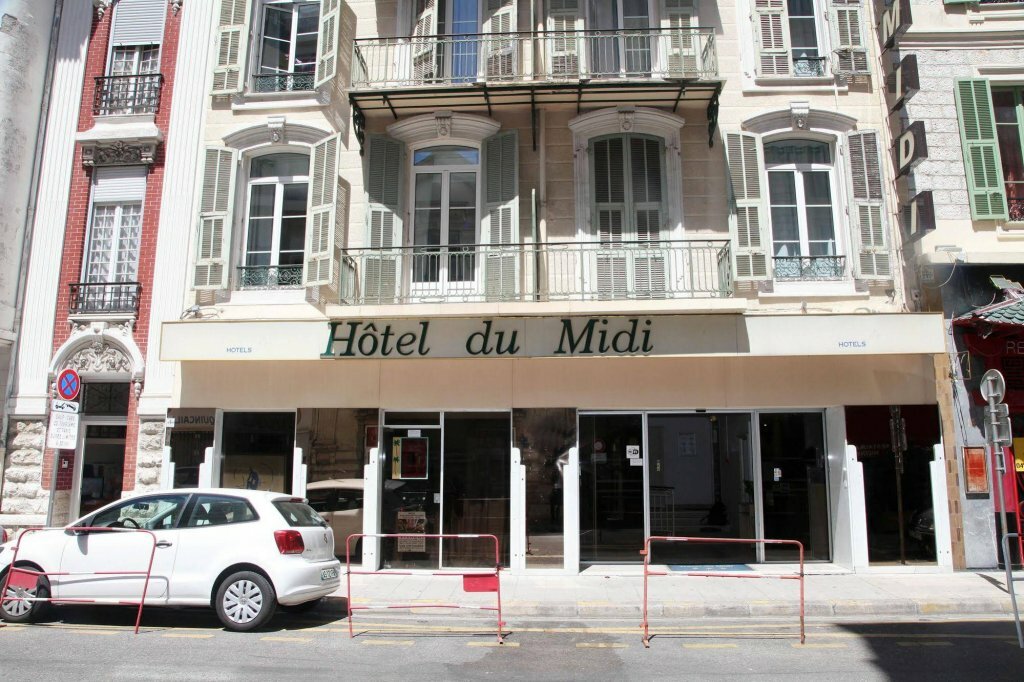Фото Hotel Du Midi