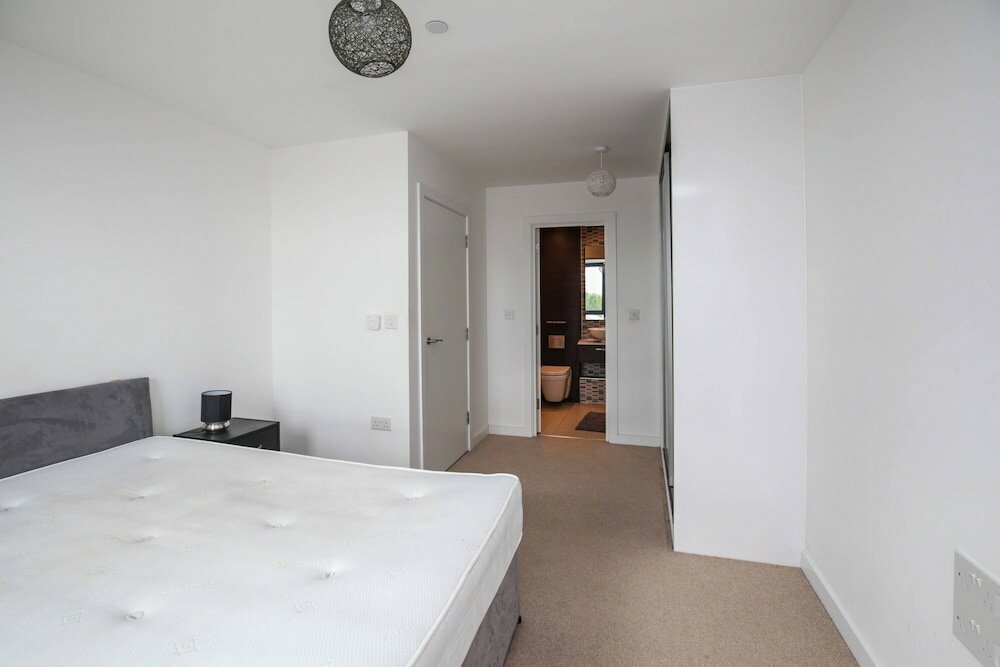 Фото Brand new modern flat in Bermondsey