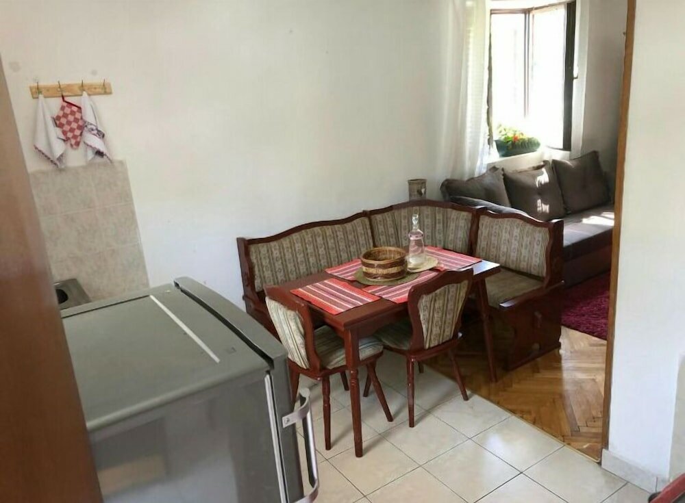 Фото House near Cetinje