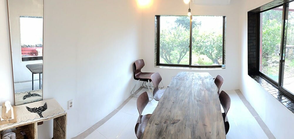 Фото Jeju Badabyul Guest and Dive