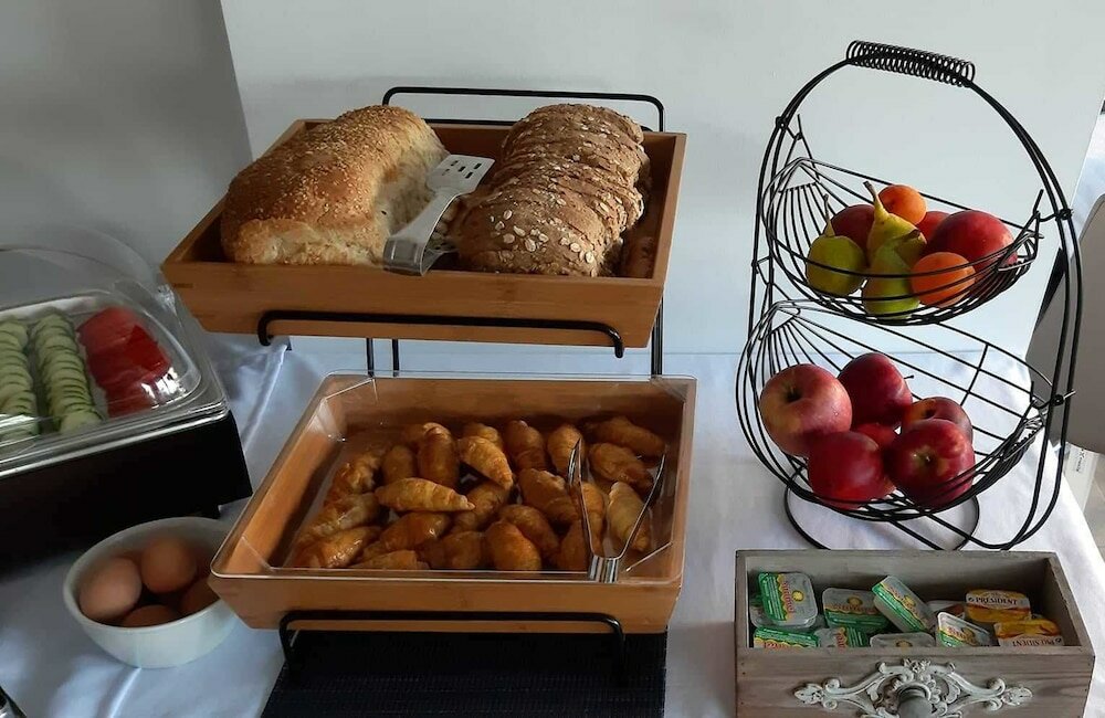 Фото Hotel Rodon