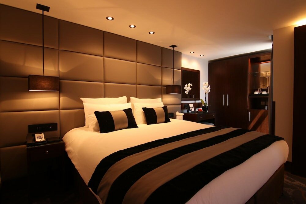 Фото The Devonshire