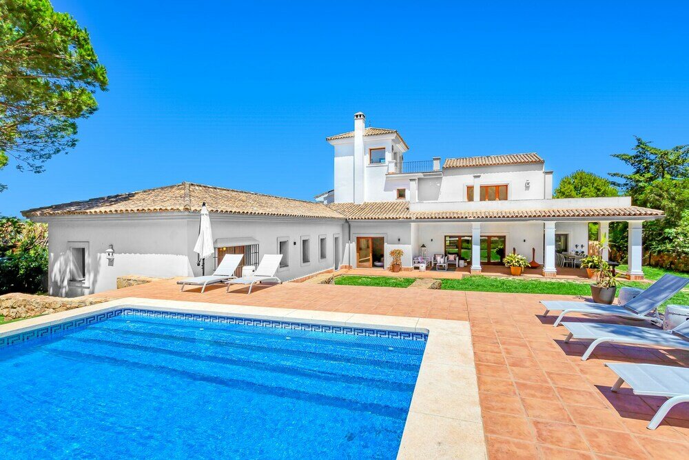 Фото Sotogrande White House Villa