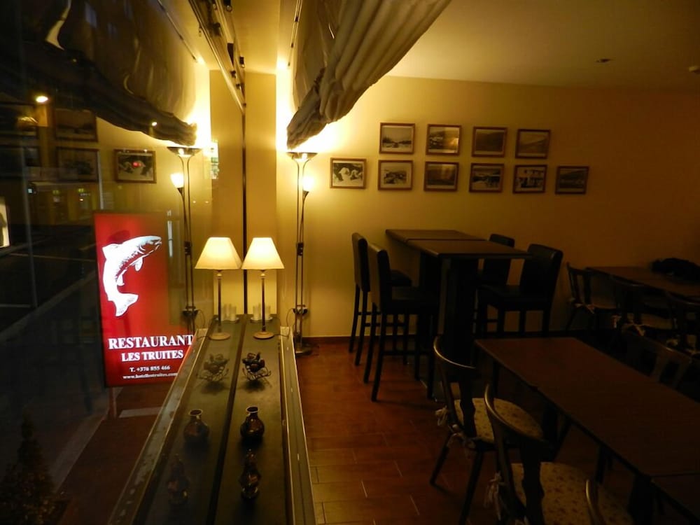 Фото Hotel Les Truites