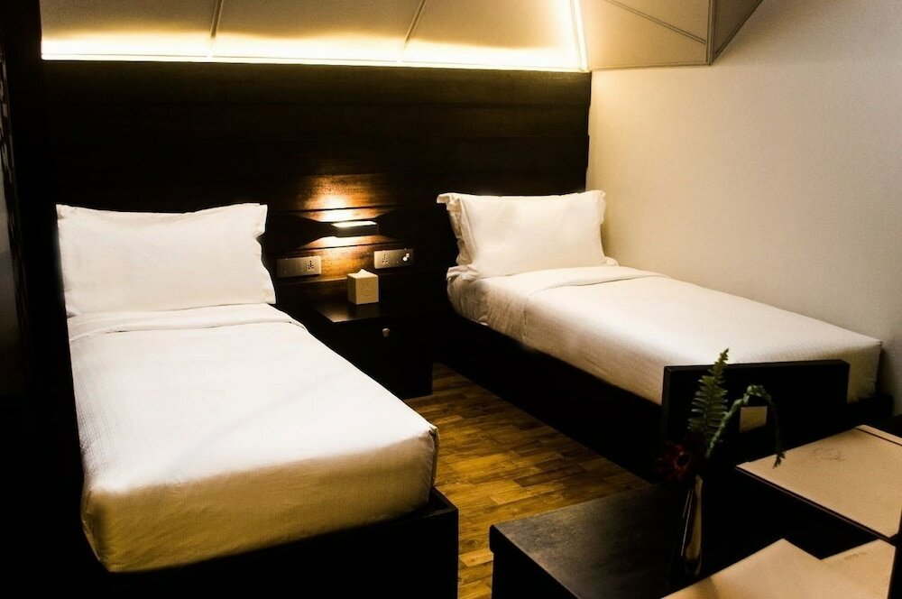 Фото Horton Towers and Cottages