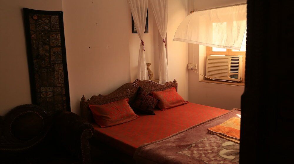 Фото Arya Haveli