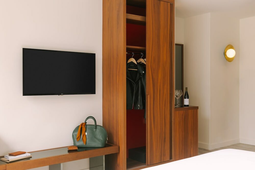 Фото Sonder Henri on 24