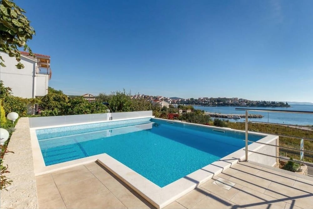 Фото Rose - 30 m From the Beach - A3