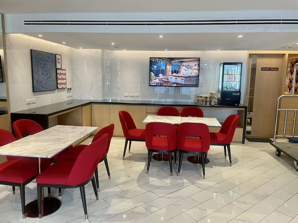 Фото Fx Hotel Nana