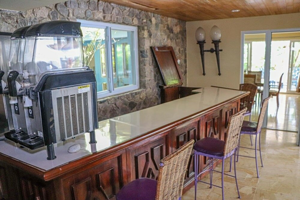 Фото Seven Palms Villa