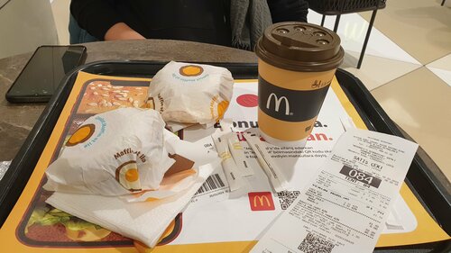Fast food MC Donald's Azal, Baku, photo