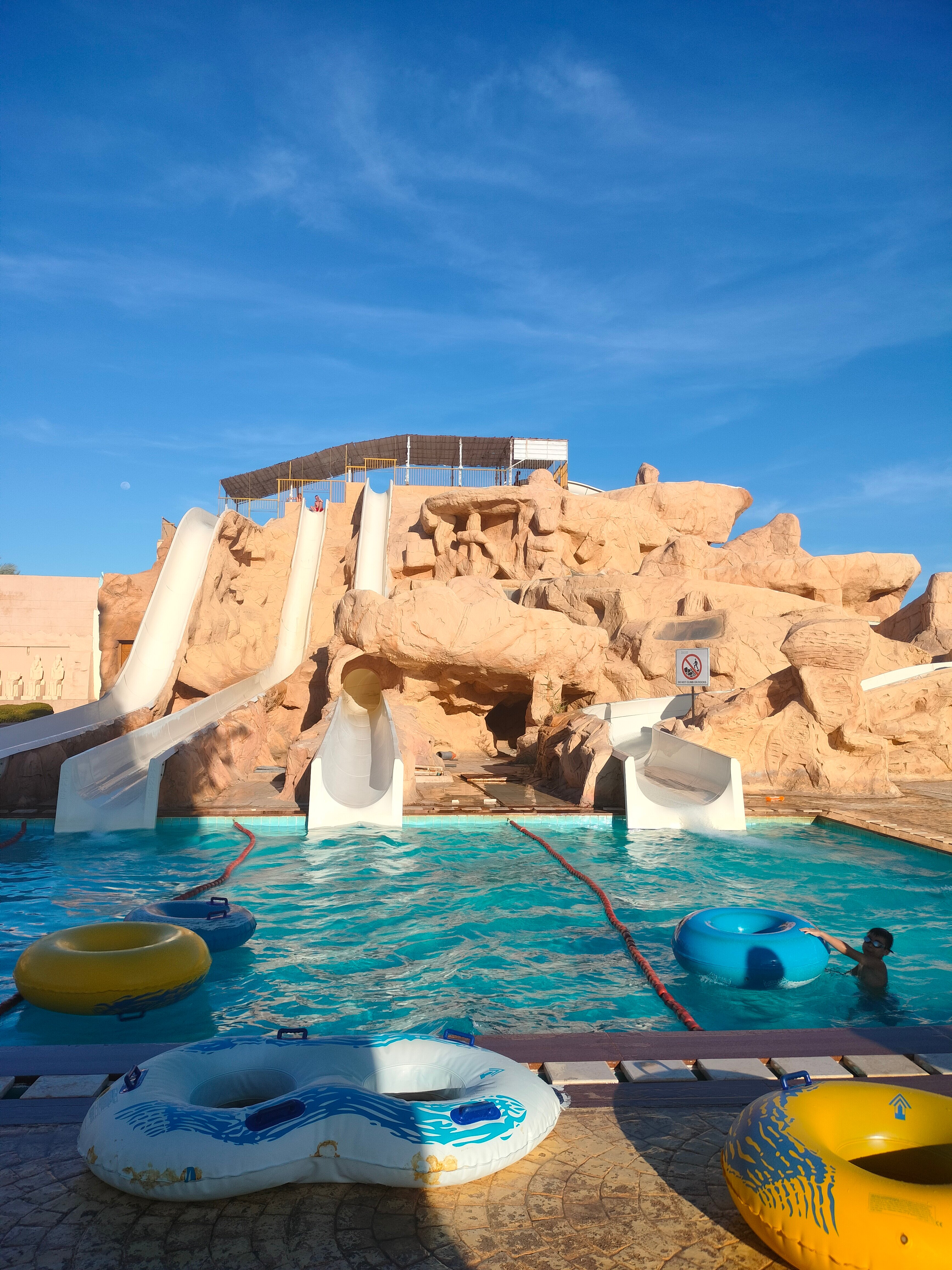 Фото Rehana Royal Beach Resort - Aquapark & SPA