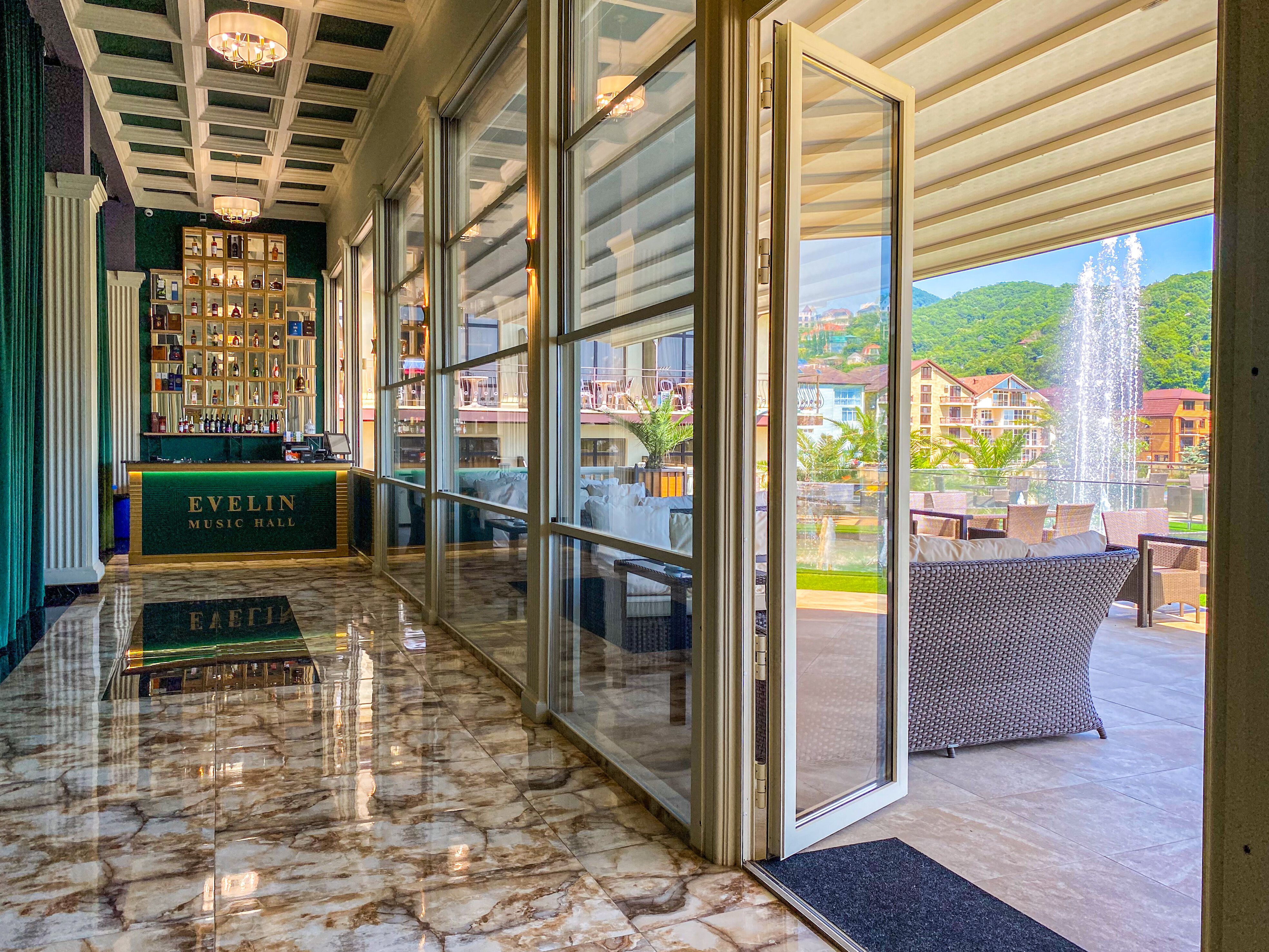 Фото Эвелин