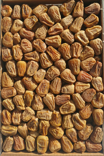 Nuts, snacks, dried fruits Themar Al Alia Dates Trading, Sharjah, photo