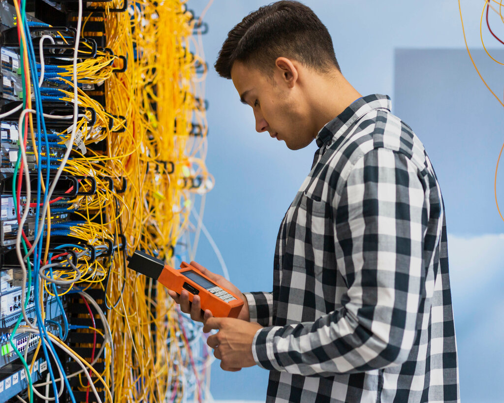 Engineering Cosmos Electro Technical Contracting LLC, Abu Dhabi, photo