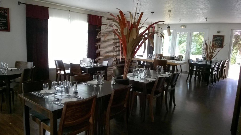 Фото Hotel Kyriad Mulhouse Est - Lutterbach