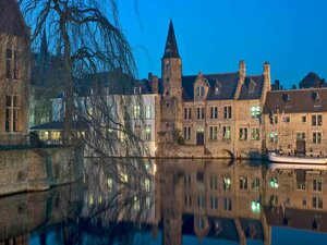 отель Ibis Brugge Centrum