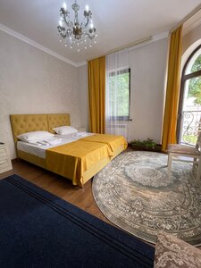 Роза Кавказа