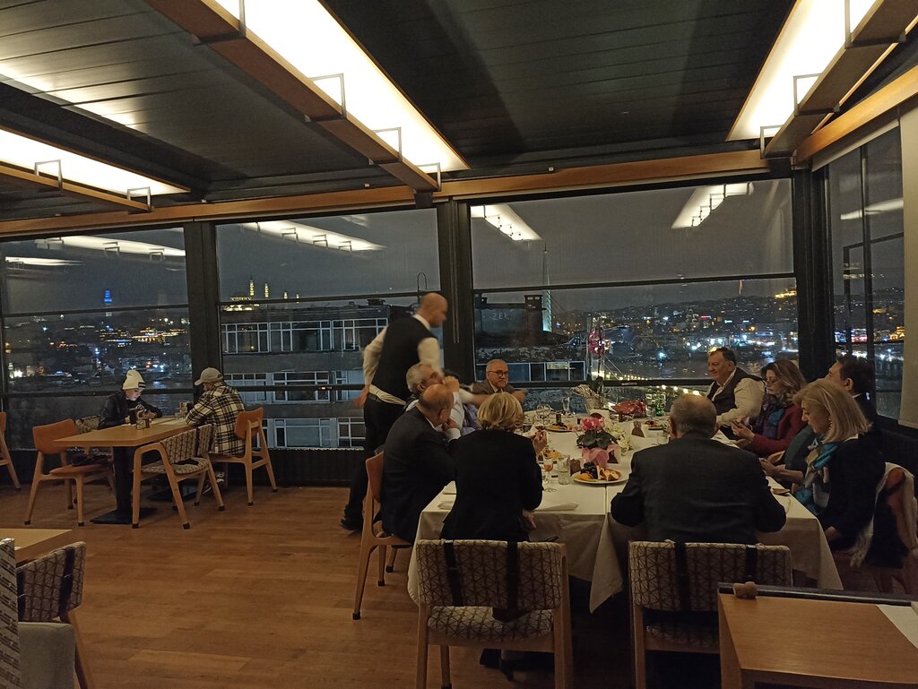 Ресторан Yuca İstanbul, Бейоглу, фото