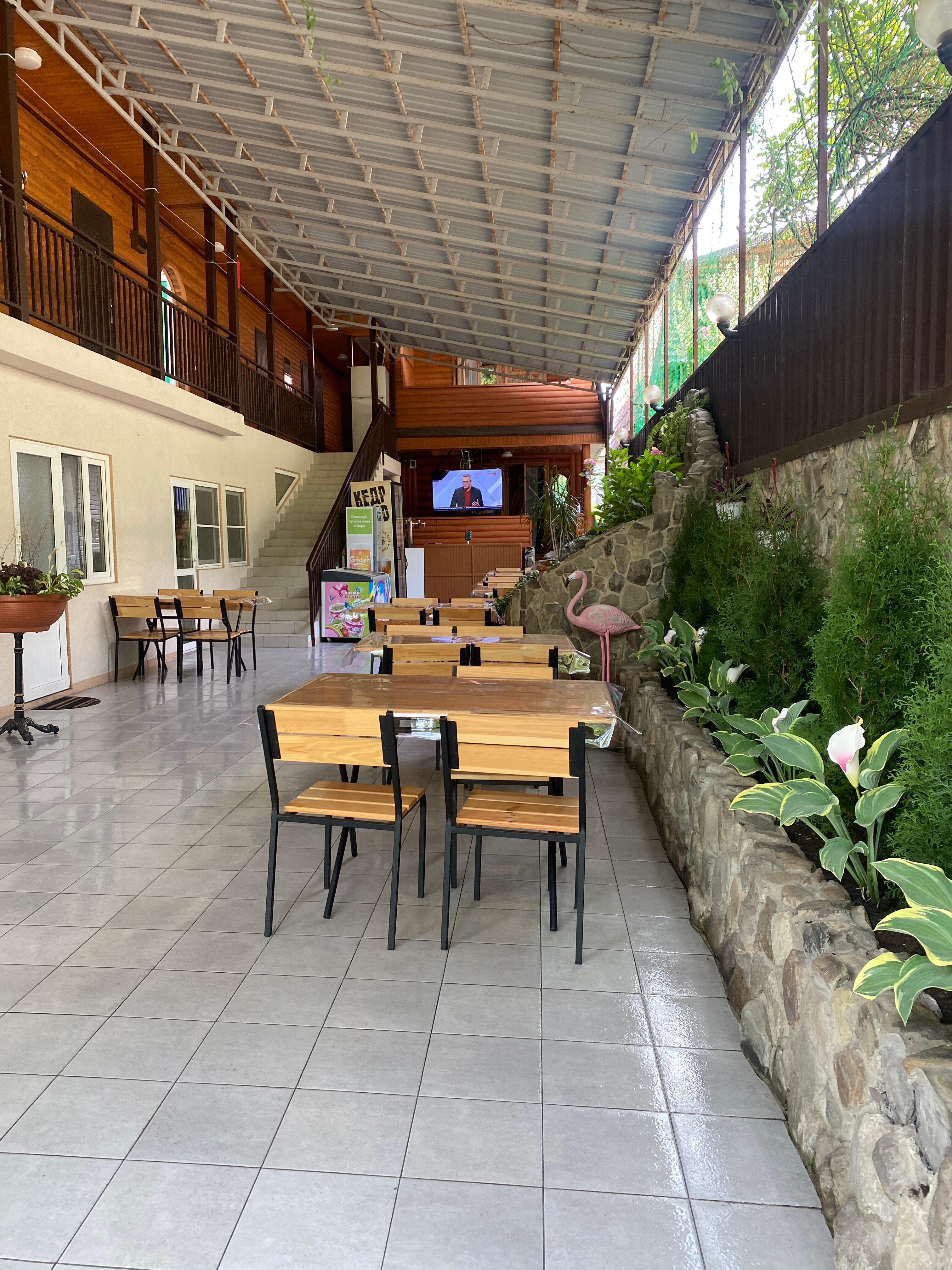 Фото ЛариЛанка