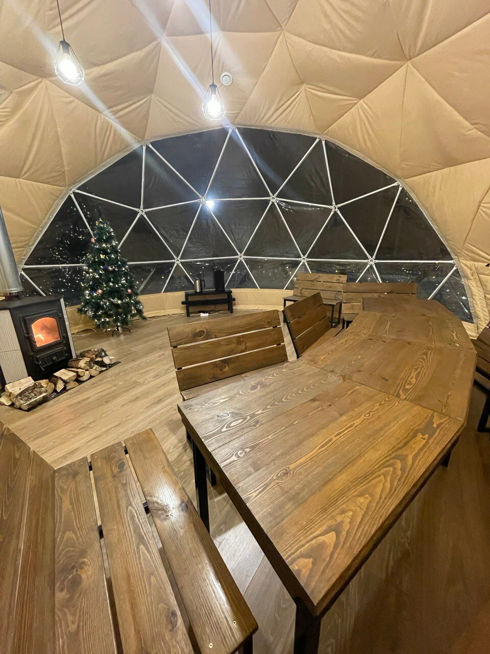 Фото Атмосфера