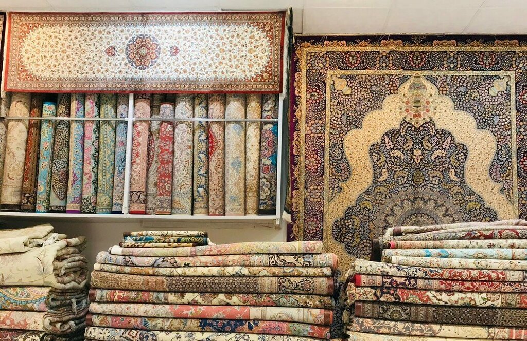Carpet shop Quality Handmade Carpets & Antiques, Sharjah, photo