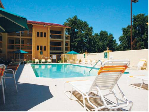 Фото La Quinta Inn by Wyndham Fresno Yosemite