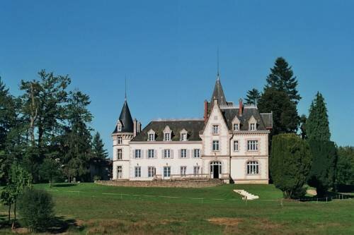Гостиница Ch& xE2; teau de Saint-Antoine в Лиможе
