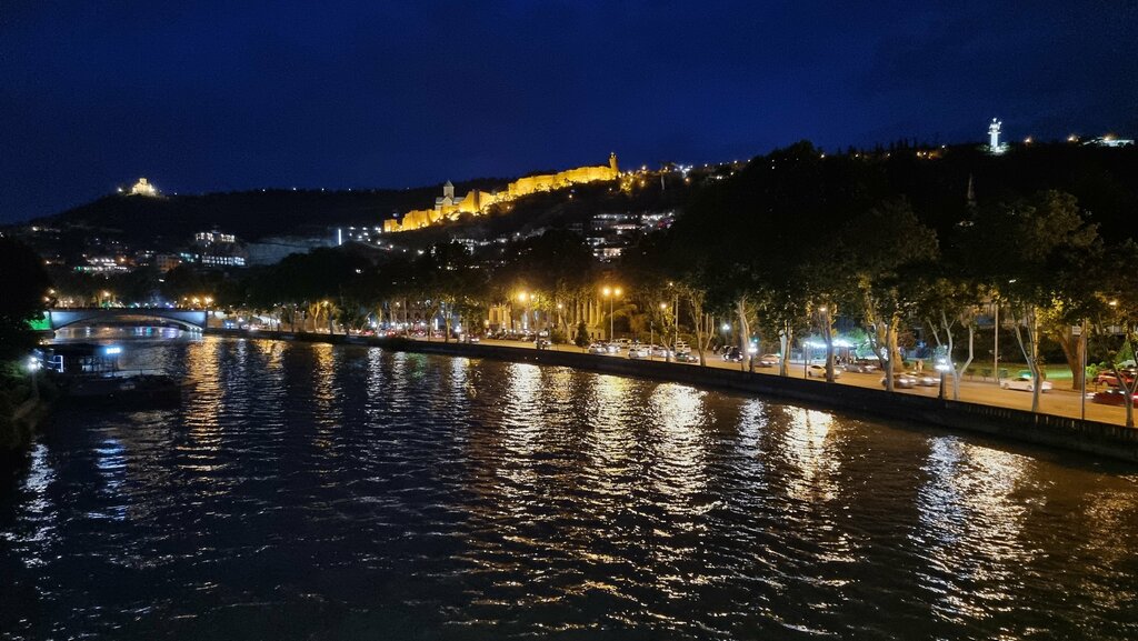 Гостиница Graphica Tbilisi Hotel, Тбилиси, фото