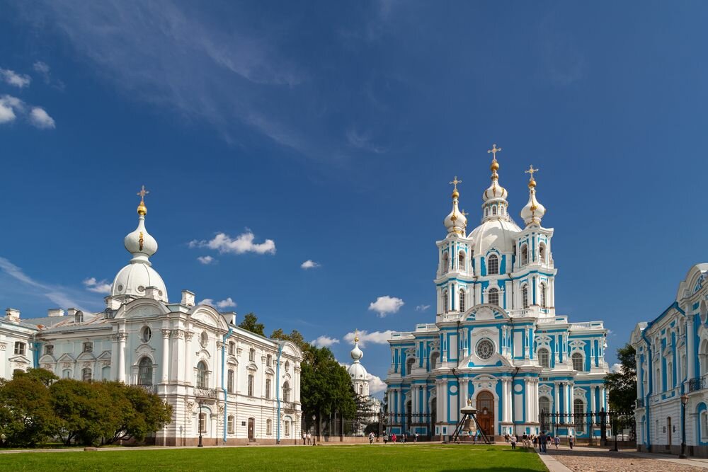 Orthodox church Smolny cathedral, Saint Petersburg, photo