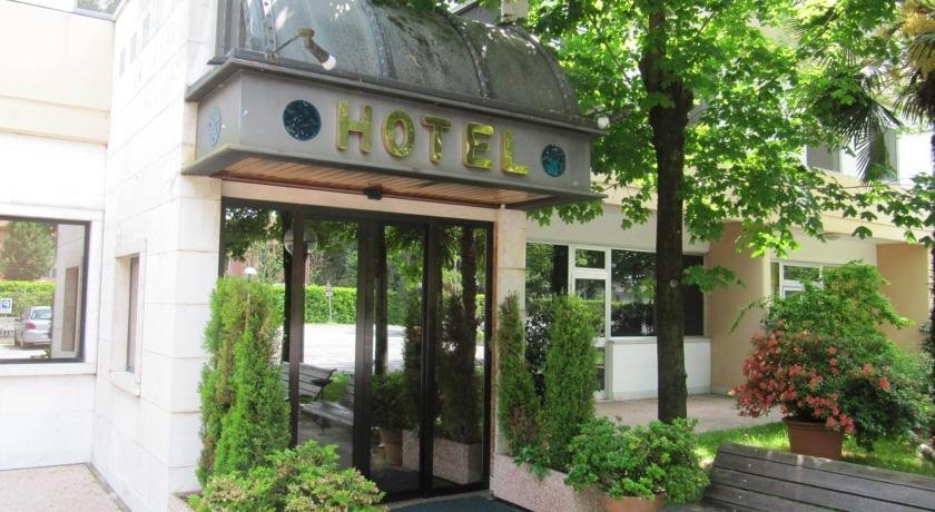 Фото Hotel Garden