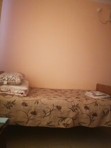 Гостиница (Republic of Kalmykia, Chernozemelskiy rayon), hotel