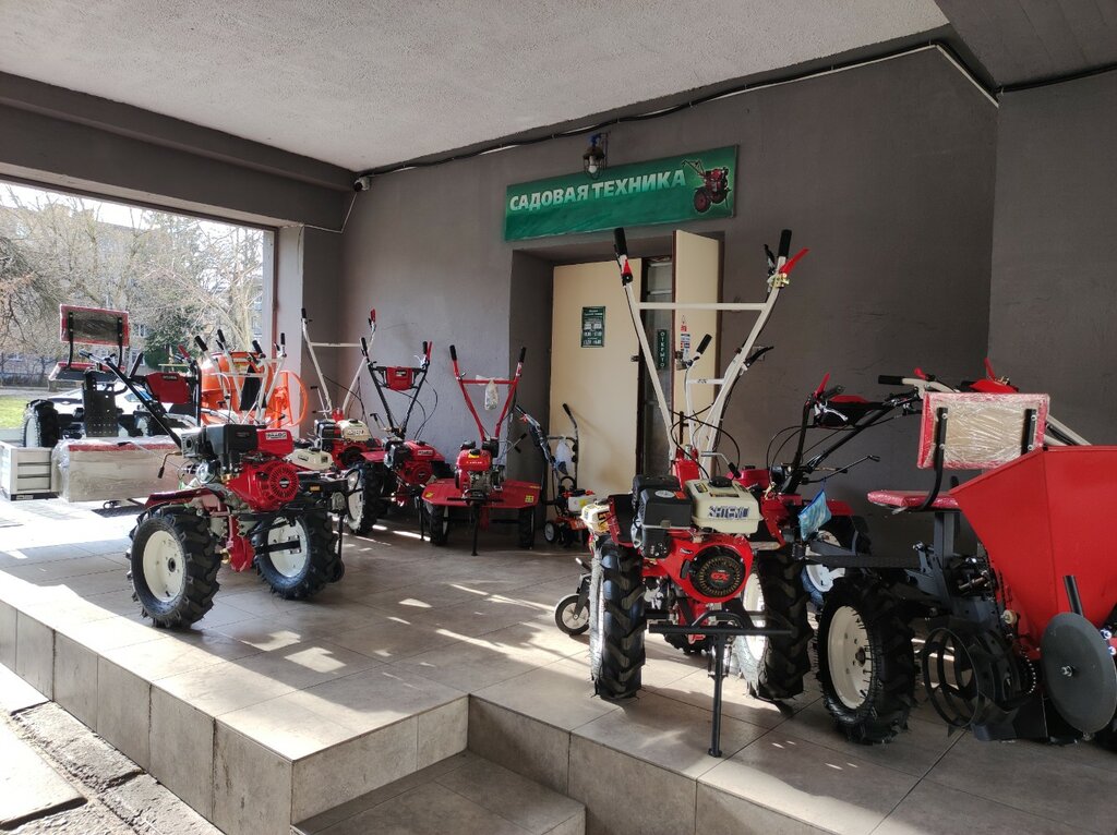 Garden tools and equipment V gostyakh u Dachnika, Brest, photo