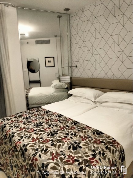 Фото Maxim Hotel