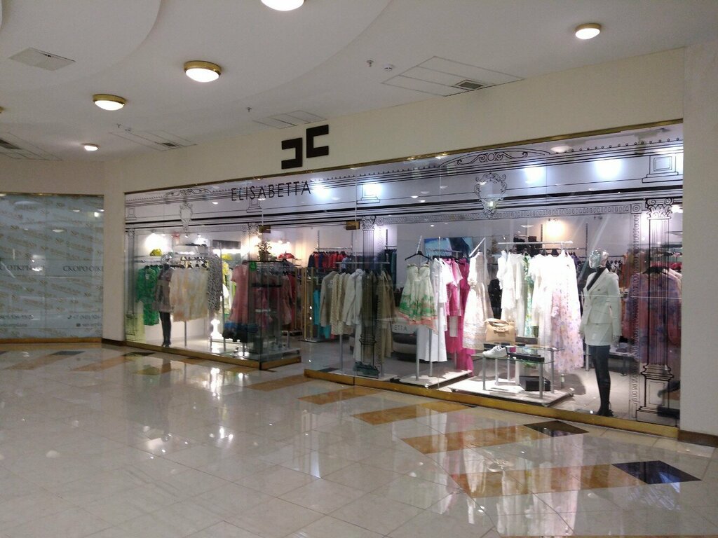 Магазин одежды Elisabetta Franchi, Казань, фото